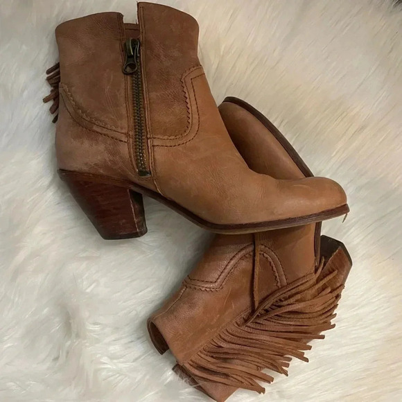 Sam Edelman Louie Western Bootie with Fringe Size 7.5 - Picture 5 of 13